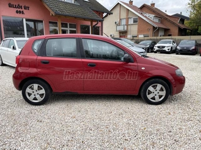 CHEVROLET AVEO 1.4 16V Premium BENZIN GÁZ 147.000 KM. 1 TULAJDONOS. NAVIGÁCIÓ