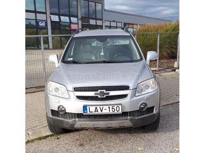 CHEVROLET CAPTIVA 2.0 D LT High 7 személyes 2 év vizsga kevés km