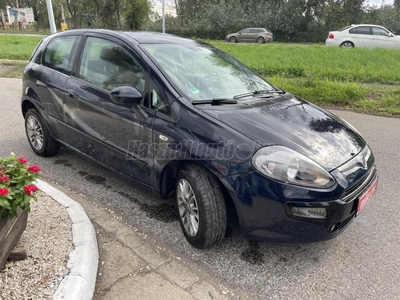 FIAT PUNTO Grande1.2 8V Actual GYÁRI NAVI! KLÍMA! ALUFELNI! KLÍMA! KLIOMÉTER GARANCIA!