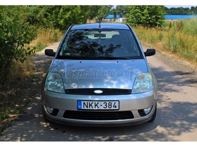 FORD FIESTA 1.4 Comfort Klíma / 5 Ajtó