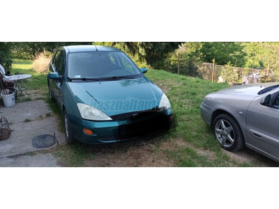 FORD FOCUS 1.4 Ambiente