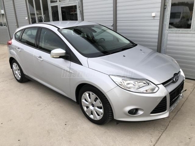 FORD FOCUS 1.6 Ti-VCT Ambiente