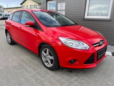 FORD FOCUS 1.6 Ti-VCT Trend Plus 2 kulcs. téli-nyári alu. ülésfűtés. vez.sz.könyv