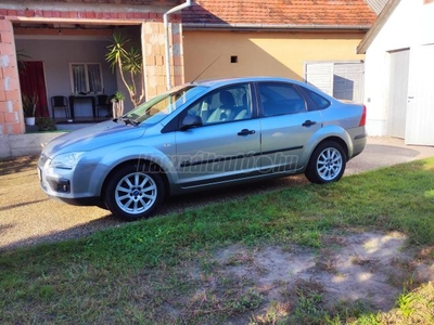 FORD FOCUS 1.6 Trend