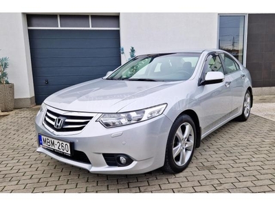 HONDA ACCORD 2.2 i-DTEC Elegance Magyarországi