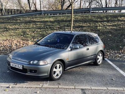 HONDA CIVIC 1.6 VTi VTi..GYÁRI ÁLLAPOT