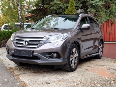 HONDA CR-V 2.2 i-DTEC Exe GEN 4!! ÖSSZKERÉK.NAVI.PANORAMA.DIGITKLIMA.BŐR.XENON.ÜLÉSFŰTÉS