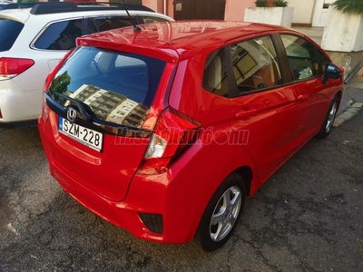 HONDA JAZZ 1.3 Elegance ÚJSZERŰ-NAVIGÁCIÓ-ÜLÉSFŰTÉS-ALU-SZERVIZELT-TULAJDONOSTÓL!!!!!