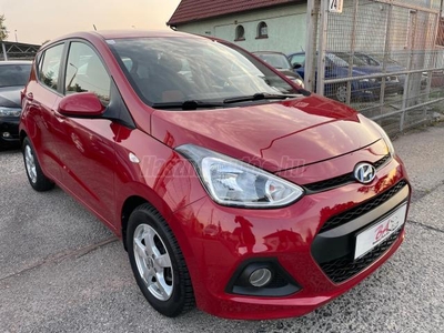 HYUNDAI I10 1.25i Life (Automata) EURO6 1.TULAJ VÉGIG VEZETETT SZERVÍZKÖNYV