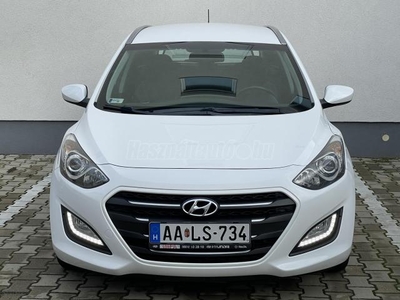 HYUNDAI I30 CW 1.6 MPi Life Friss Szerviz.Kormányfűtés.Ülésfűtés.Parkradar.Tempomat.Multikormány