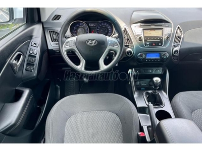 HYUNDAI IX 35 ix35 1.6 Comfort 2WD / Mo-i!/ Vezérlés cserélve!/ Rendszeresen karbantartva!/ Gyári fény!