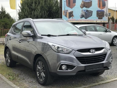 HYUNDAI IX 35 ix35 1.6 GDi Premium 82eKM++BŐR++ALU++VezSzkönyv++Tempomat++TolRadar++Ülfűtés