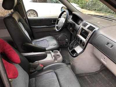 KIA CARNIVAL 2.9 CRDi Komfort (7 személyes )