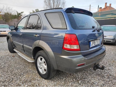 KIA SORENTO 2.5 CRDi EX Prémium (Automata) ROZSDAMENTES. FRISS MŰSZAKI. VONÓHOROG. TEMPOMAT