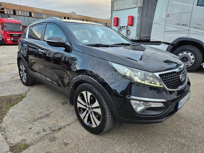 KIA SPORTAGE 2.0 CRDi EX Prémium 4x4