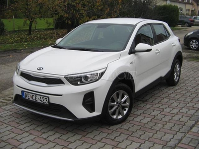 KIA STONIC 1.25 MPI EX Limited 32000 km. ülésfűtés. kormányfűtés. tempomat!!