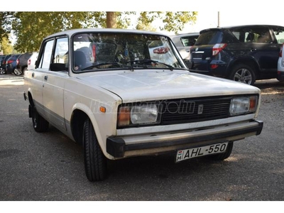 LADA 2105