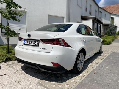 LEXUS IS 300h Comfort&Navigation (Automata) ÚJ HYBRID AKKUMULÁTOR