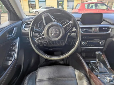 MAZDA 6 Sport 2.2 CD Revolution Top SD (Automata) Fekete memóriás full bőr ülés.LED Matrix Fényszóró. sérülésmentes