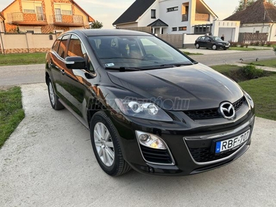 MAZDA CX-7 2.2 CD Revolution Top SVÁJCI velúr kárpit. MAGÁNSZEMÉLY