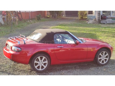 MAZDA MX-5 2.0i 16V Revolution