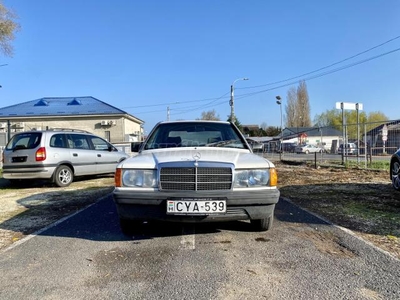 MERCEDES-BENZ 190 D 30 éve egy tulaj