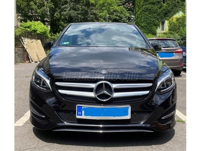 MERCEDES-BENZ B 180 7G-DCT