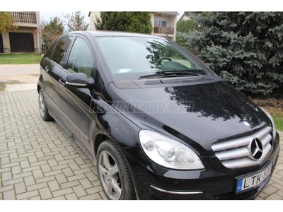 MERCEDES-BENZ B 180 CDI