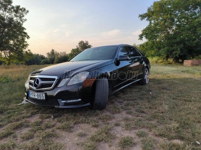 MERCEDES-BENZ E 220 CDI BlueEFF. Avantgarde 7G-TRONIC