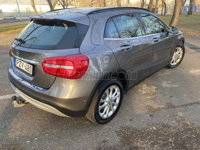 MERCEDES-BENZ GLA 200 CDI d 7G-DCT