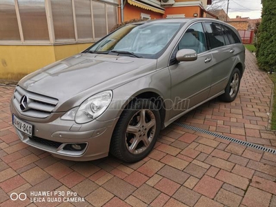 MERCEDES-BENZ R 320 CDI 4Matic (Automata) (6 személyes )