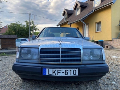 MERCEDES-BENZ W 124