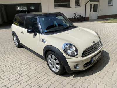 MINI CLUBMAN Cooper1.6 D