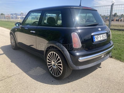 MINI MINI COOPER 1.6