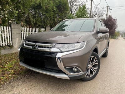 MITSUBISHI OUTLANDER 2.2 DI-D Intense Plus 4WD 2016 -ÚJ MODEL-LED-BŐR-NAVI-ALU-7 FŐ-SZERVIZELVE!-+TÉLI KEREKEK