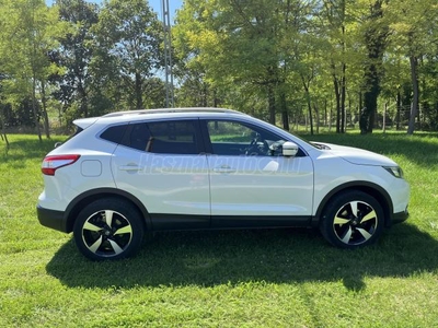 NISSAN QASHQAI 1.2 DIG-T N-Connecta EURO6