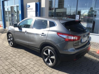 NISSAN QASHQAI 1.2 DIG-T N-Connecta EURO6