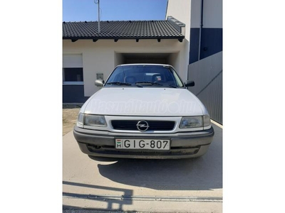 OPEL ASTRA F 1.4 GL