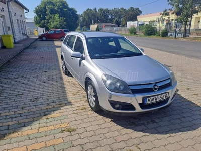 OPEL ASTRA H 1.6 Essentia