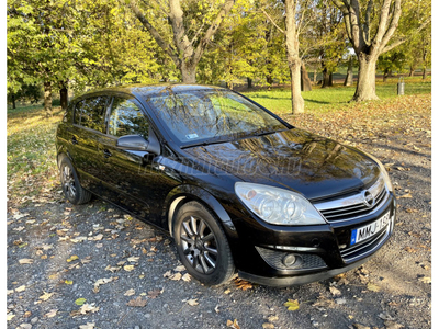 OPEL ASTRA H 1.9 CDTI Cosmo (Automata)