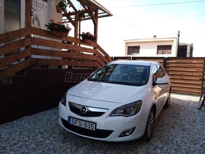 OPEL ASTRA J 1.3 CDTI EcoFLEX Start-Stop Sport