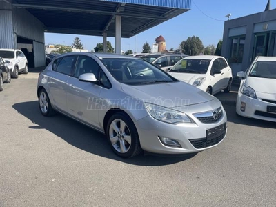 OPEL ASTRA J 1.6 Enjoy 166066KM!