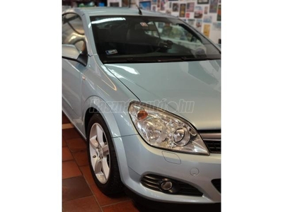 OPEL ASTRA TT 1.8 Cosmo