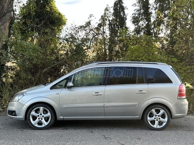 OPEL ZAFIRA 2.2 Elegance (Automata) BŐR! PANORÁMA! SZ.KÖNYV! 7FŐ!