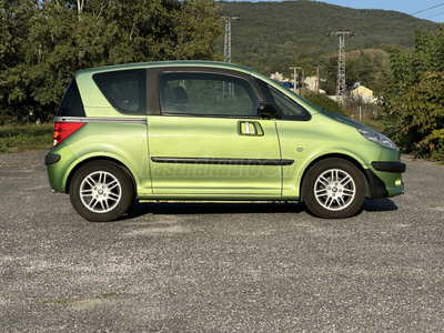 PEUGEOT 1007 1.4 HDi Trendy