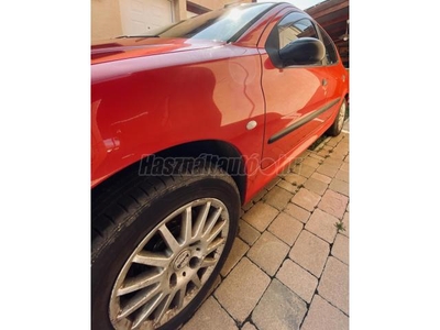 PEUGEOT 206 1.1 Profil