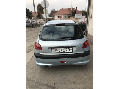 PEUGEOT 206 1.4 Presence