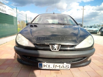 PEUGEOT 206 1.4 Presence MÜSZAKI:25.05.23 ig KM:249.670! KLIMA. SZERVÓ. 2LUFI. EL. ABLAKOK. KÖZPONTI RÁ