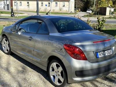 PEUGEOT 207 CC 1.6 HDi Feline