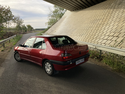 PEUGEOT 306 2.0 HDI HDi XR